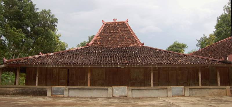 Rumas Limasan Trajumas Lawakan/ warisanbudayakemdikbud.go.id