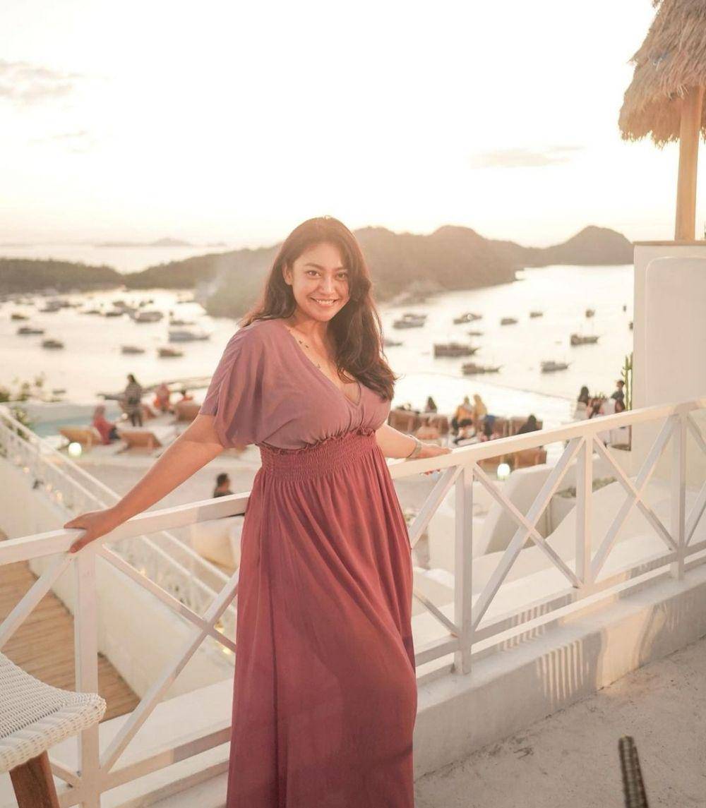Ayu Anjani (instagram.com/real.ayuanjani)