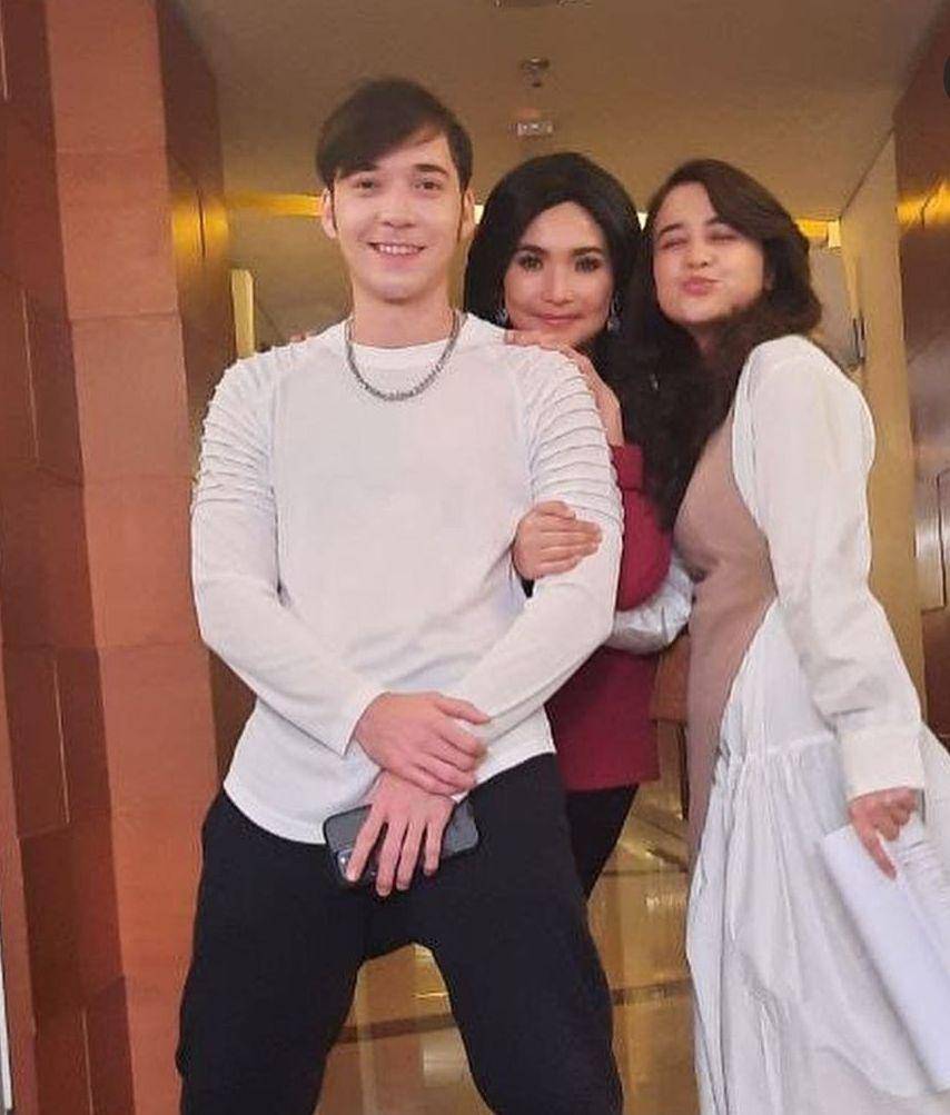 Stefan William dan Nunu Datau (instagram.com/nunudatau)