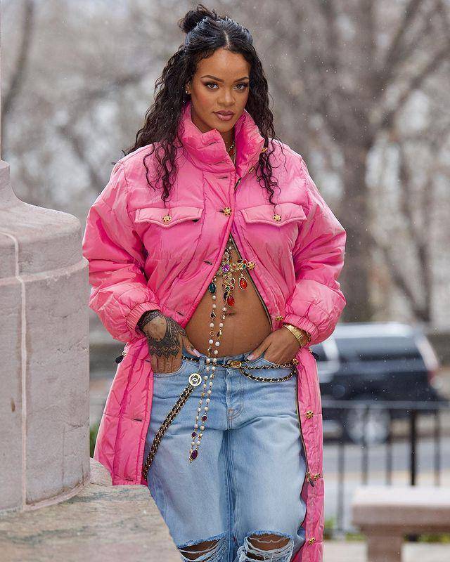 potret Rihanna (instagram.com/badgalriri)