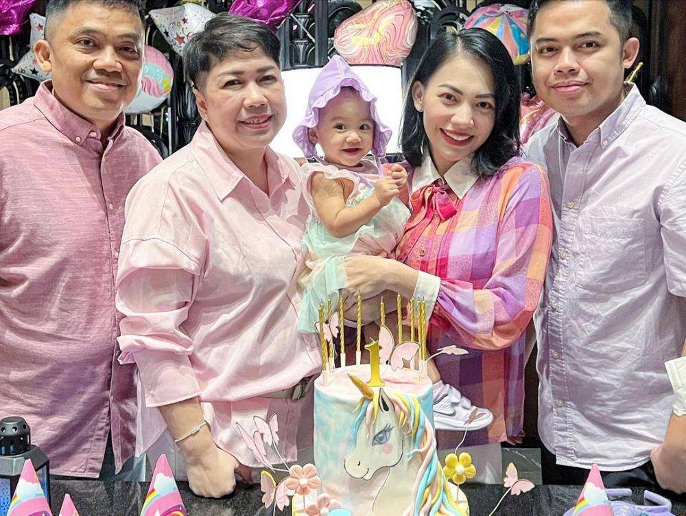 potret perayaan ultah Queency, anak Kezia Karamoy (instagram.com/itskeziakaramoy)