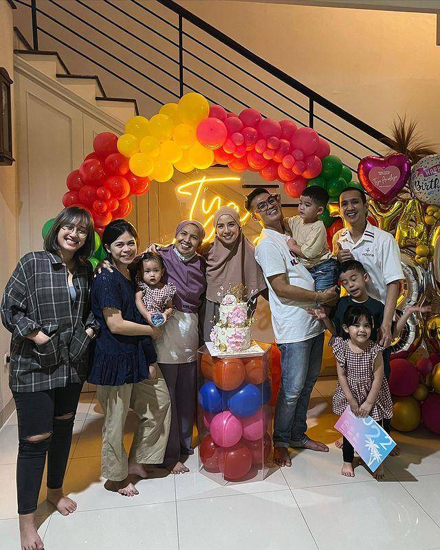 potret perayaan ulang tahun Tya Ariestya (instagram.com/tya_ariestya)