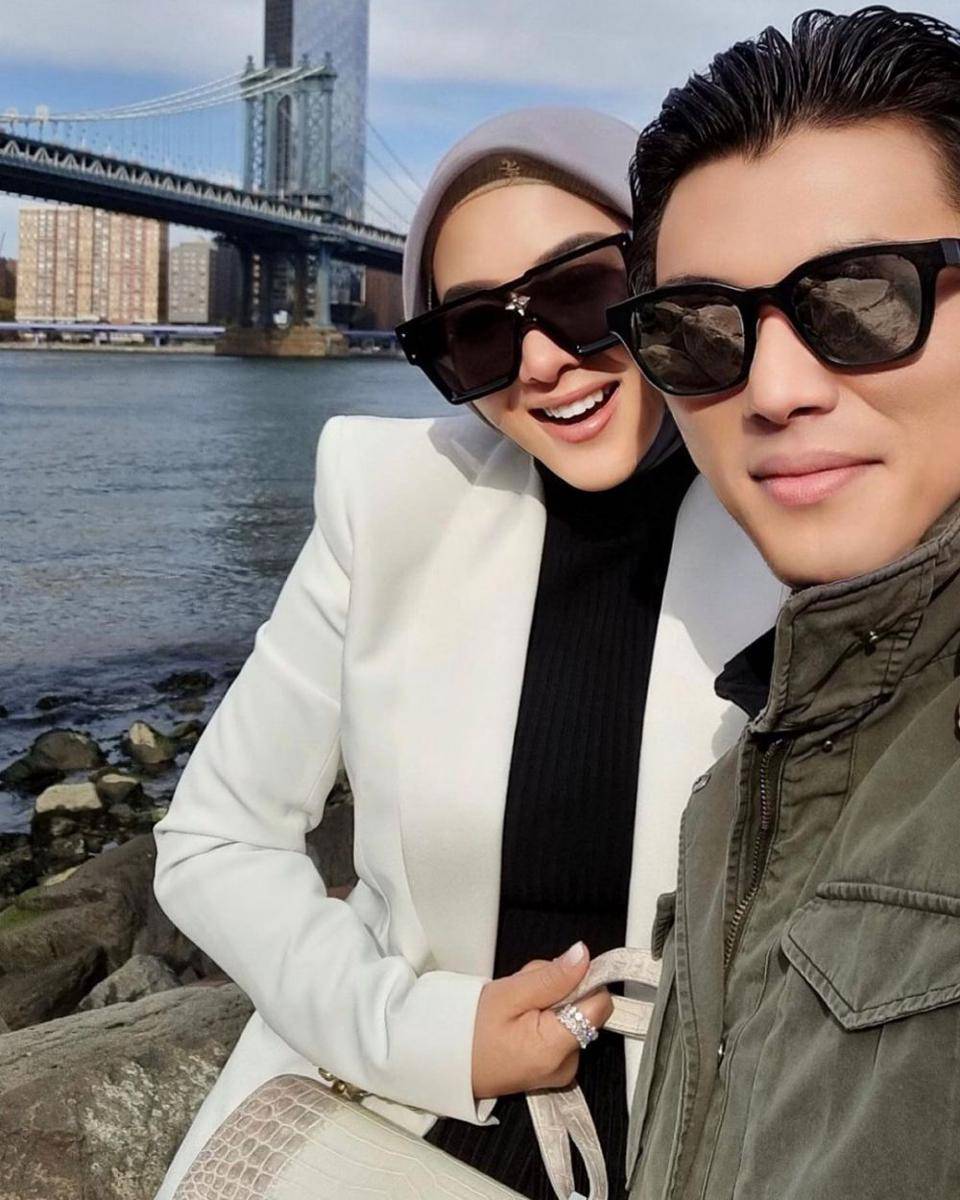 Syahrini dan suami (instagram.com/princessyahrini)