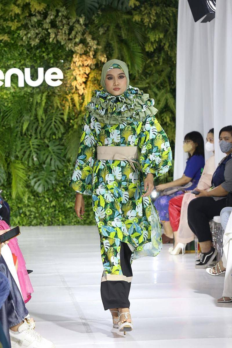 Spring/Summer 2022 Collection 2Madison Avenue. 29 Maret 2022. (dok. Tim Muara Bagdja)