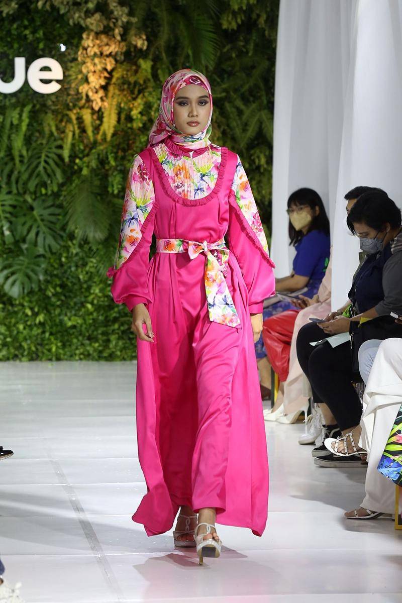 Spring/Summer 2022 Collection 2Madison Avenue. 29 Maret 2022. (dok. Tim Muara Bagdja)