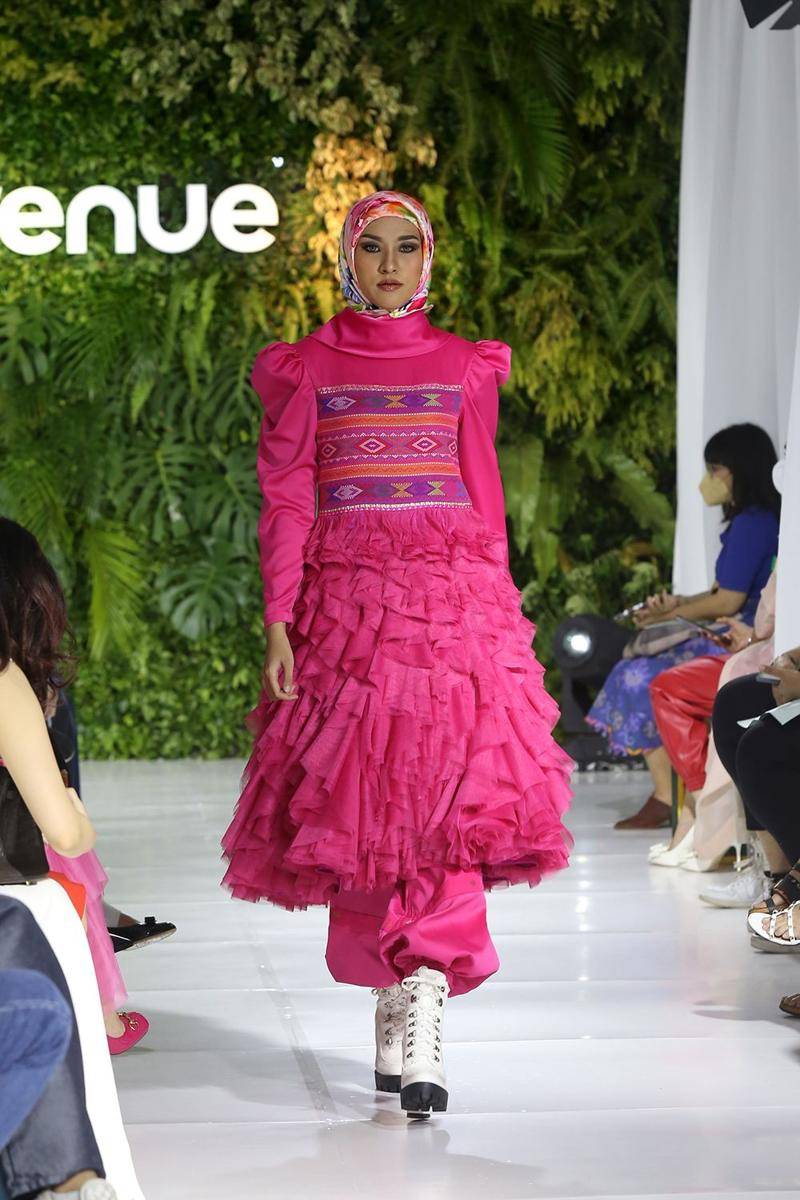 Spring/Summer 2022 Collection 2Madison Avenue. 29 Maret 2022. (dok. Tim Muara Bagdja)