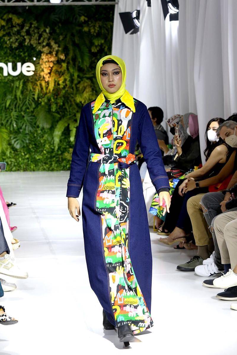 Spring/Summer 2022 Collection 2Madison Avenue. 29 Maret 2022. (dok. Tim Muara Bagdja)