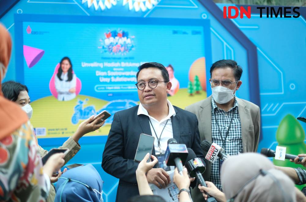 Mass Funding Division Head BRI, Wahyudi Darmawan saat menghadiri Unveiling Prize BritAma FSTVL di Kantor Pusat BRI, Jakarta, Jumat (1/4/2022). (IDN Times/Ridho Fauzan)