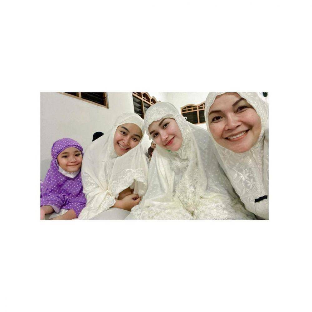 potret Ayu Ting Ting dan Bilqis (instagram.com/ayutingting92)