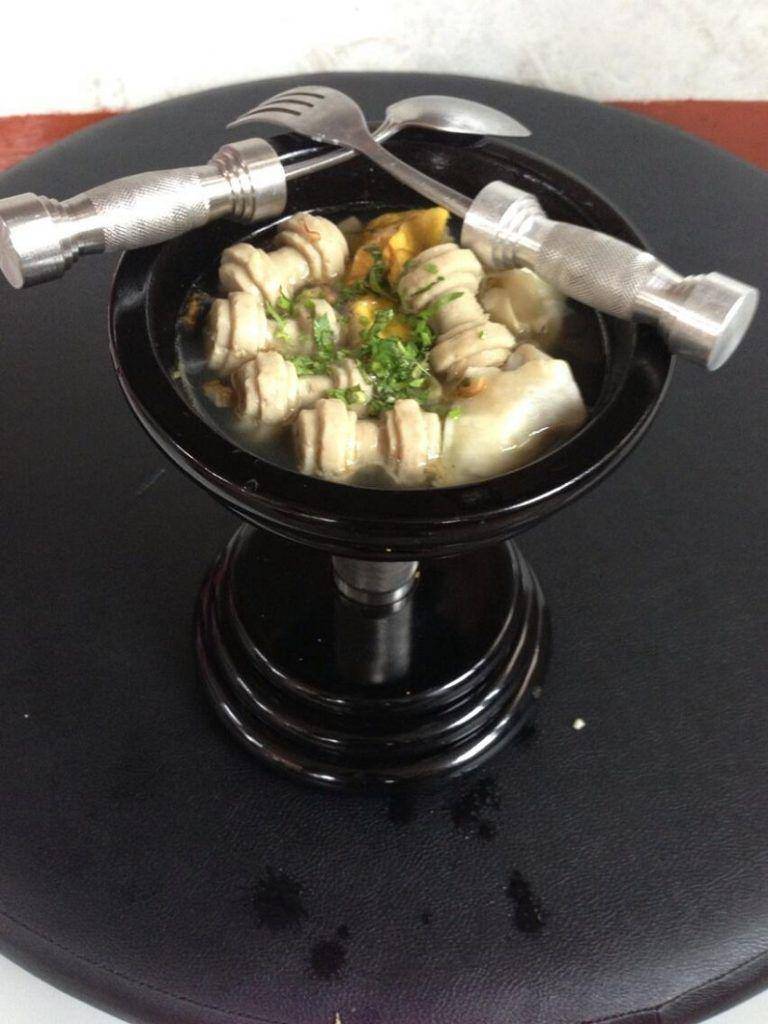 bakso nyeleneh (twitter.com/fbreceh)