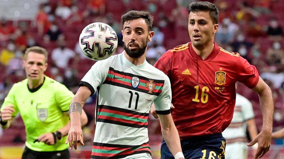 Potret laga Spanyol menghadapi Portugal (uefa.com)