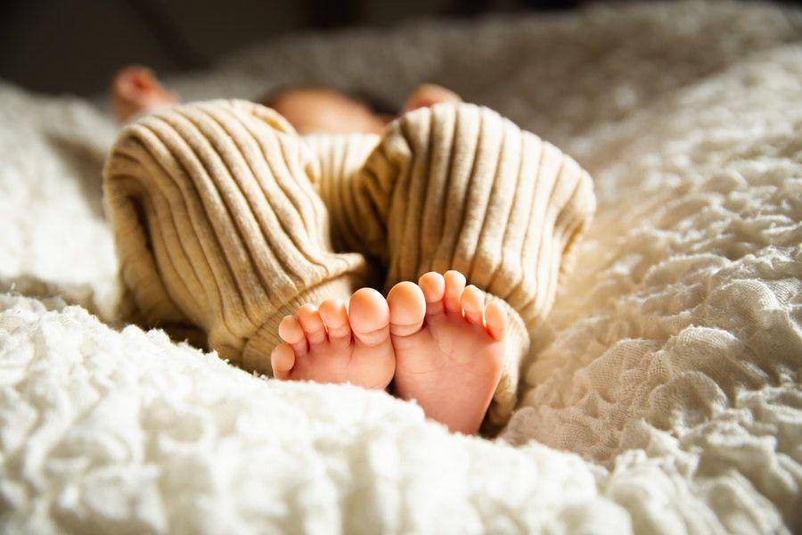ilustrasi bayi tertidur (pexels.com/Ryutaro Tsukara)