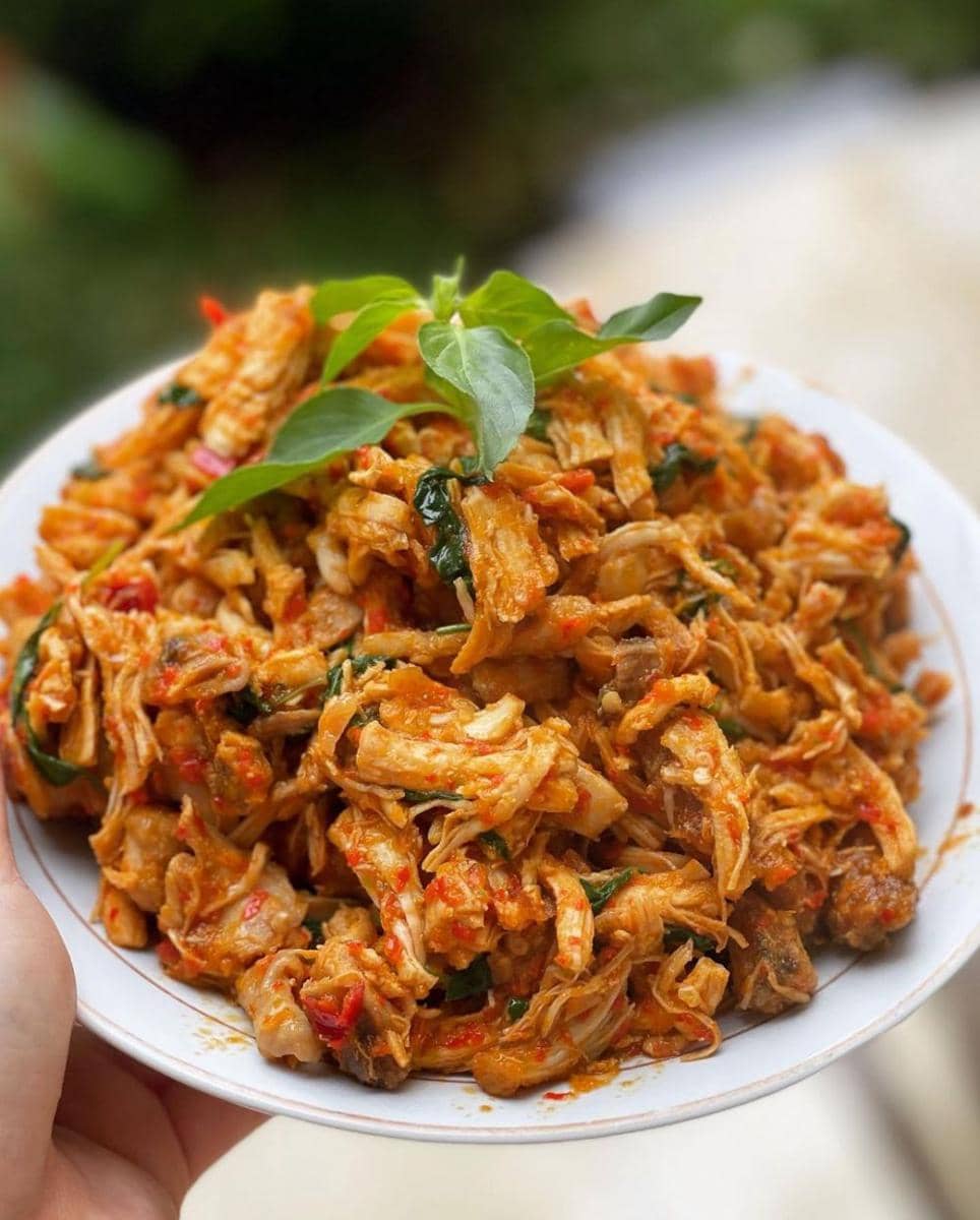 Ilustrasi ayam pedas manis (instagram.com/nainilim.777)