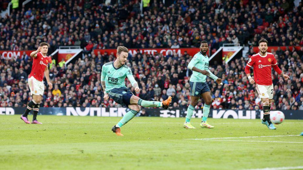 gol James Maddison sebelum dianulir VAR (premierleague.com)