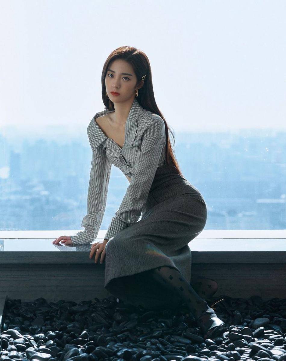 Wan Peng (instagram.com/_wanpeng_)