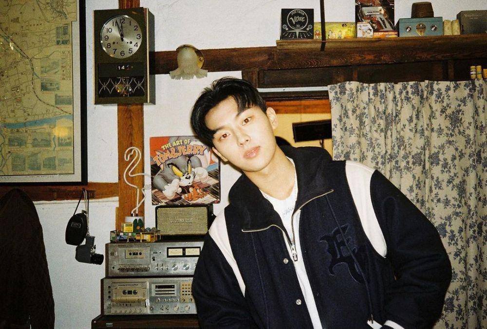 Choi Hyun Wook di balik layar drama Twenty Five, Twenty One (instagram.com/_choiiii__)