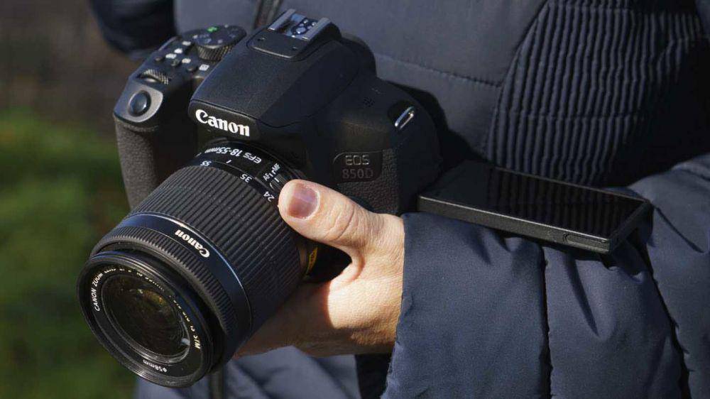 potret Canon EOS Rebel T8i / EOS 850D (camerajabber.com)