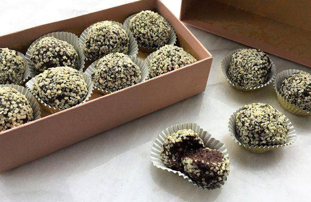 ilustrasi chocolate mint truffle (livestrong.com)