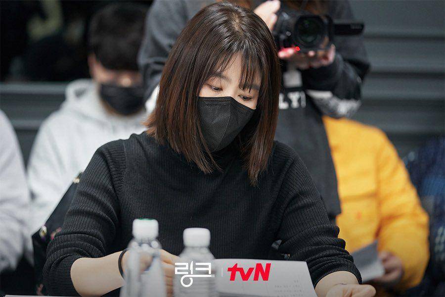 potret pembacaan naskah drama Link (instagram.com/tvn_drama)