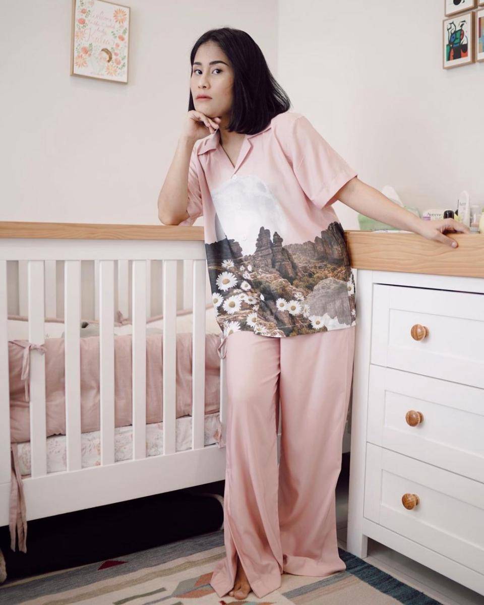 OOTD ala Gya Sadiqah (instagram.com/gyaps)