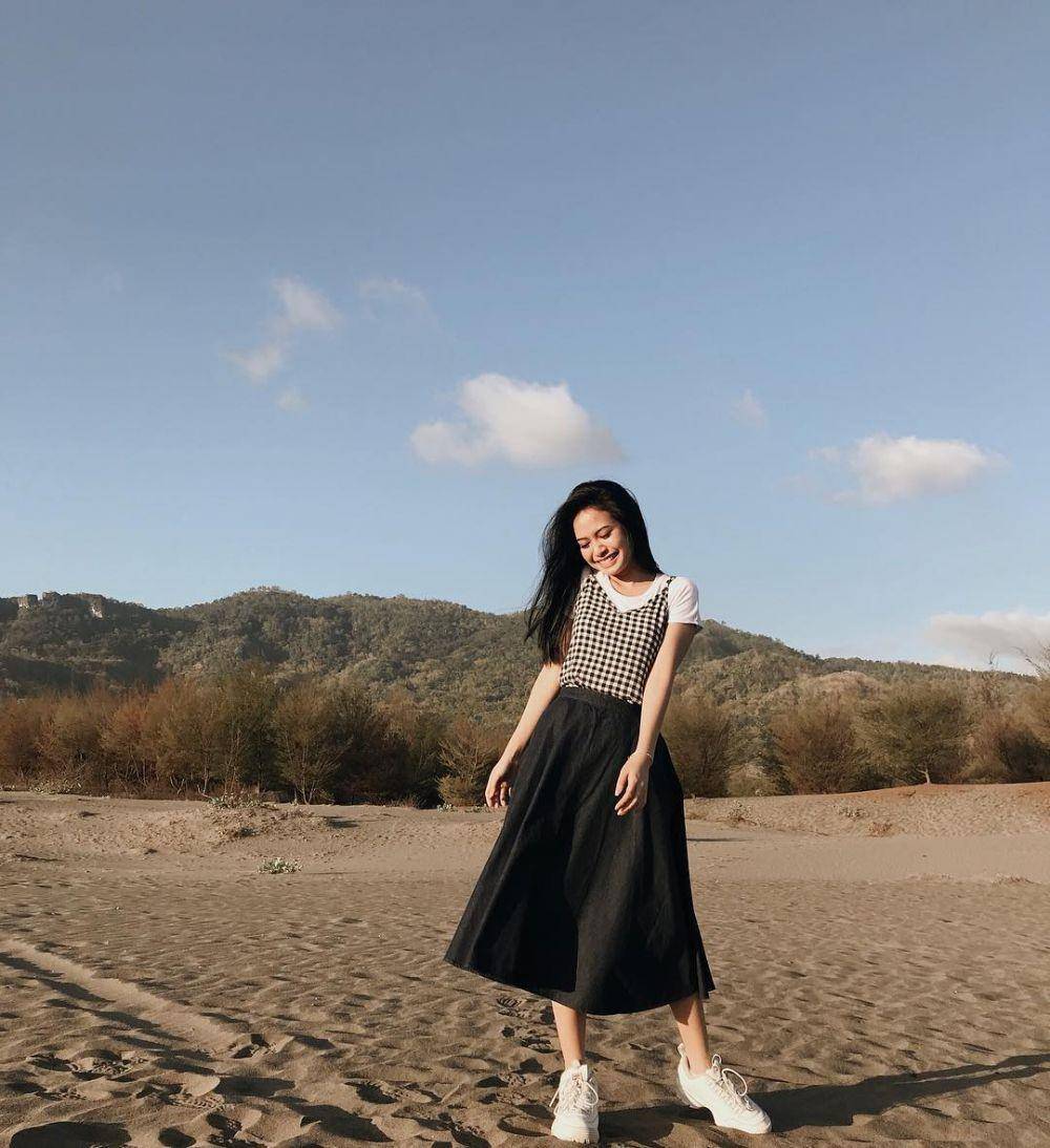 OOTD Girly ala Hanggini (instagram.com/hanggini)