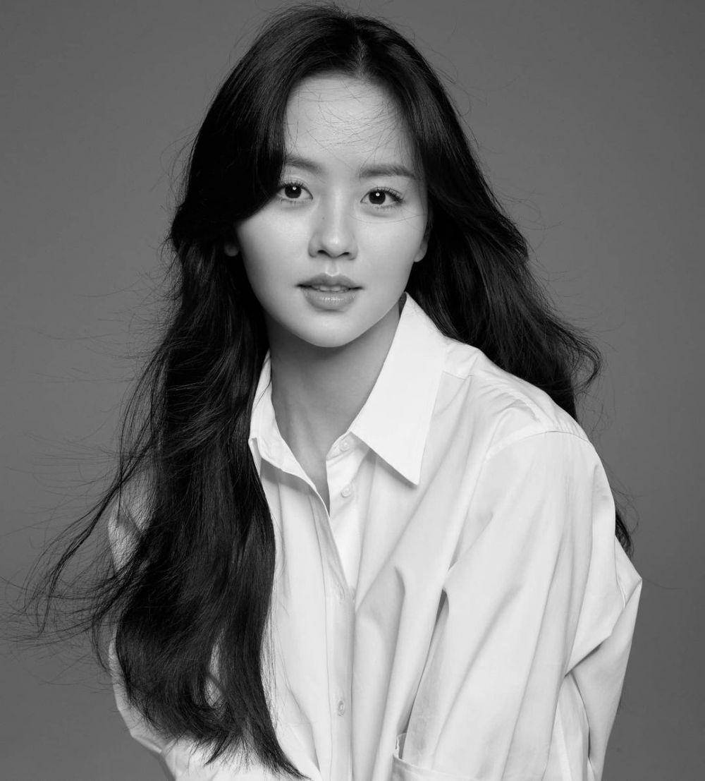 Kim So Hyun (instagram.com/wow_kimsohyun)