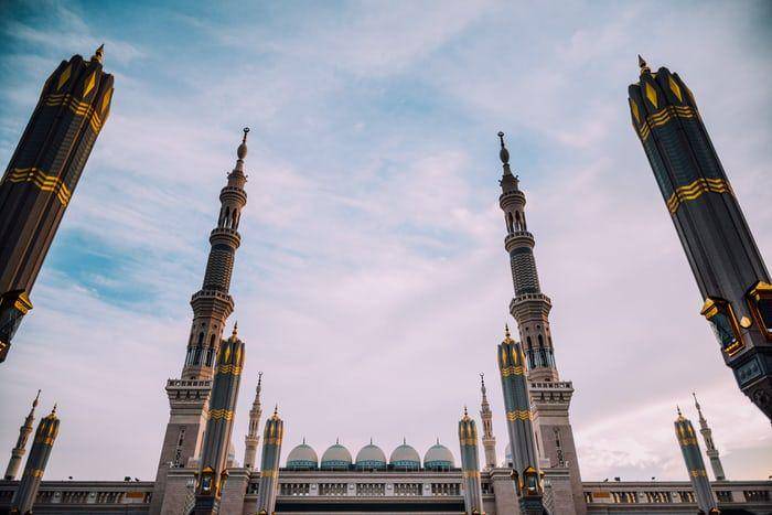 Masjid Nabawi di Madinah (unsplash.com/Yasmine Arfaoui)