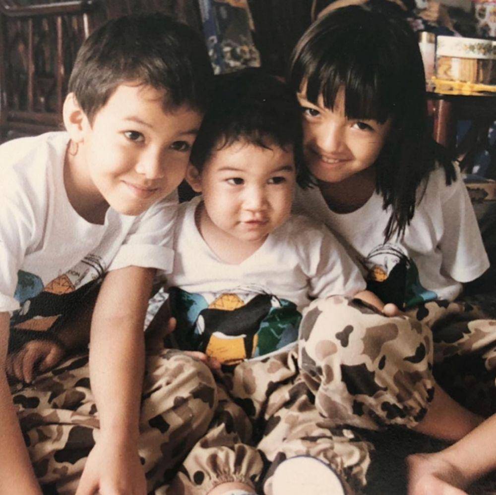 potret lawas Raline Shah dan keluarga (instagram.com/ralineshah)
