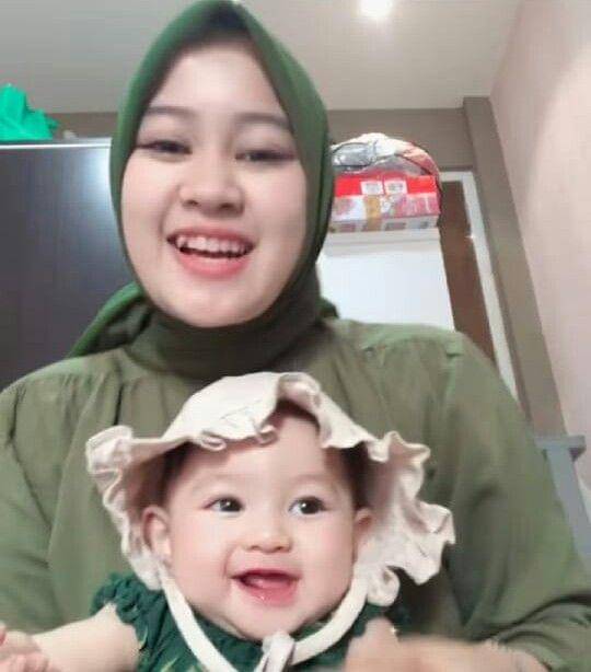 potret manis istri dan anak Aldi Taher (instagram.com/salsabillih06)