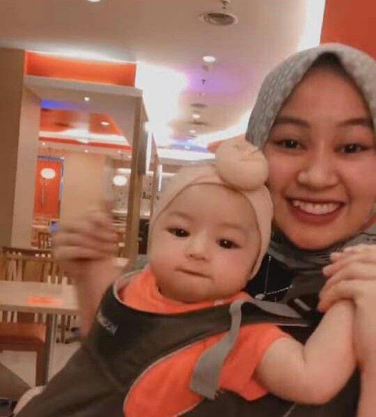 potret manis istri dan anak Aldi Taher (instagram.com/salsabillih06)