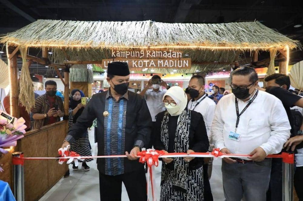 Pemkot Madiun meresmikan Kampung Ramadan (Instagram/@pemkotmadiun_)