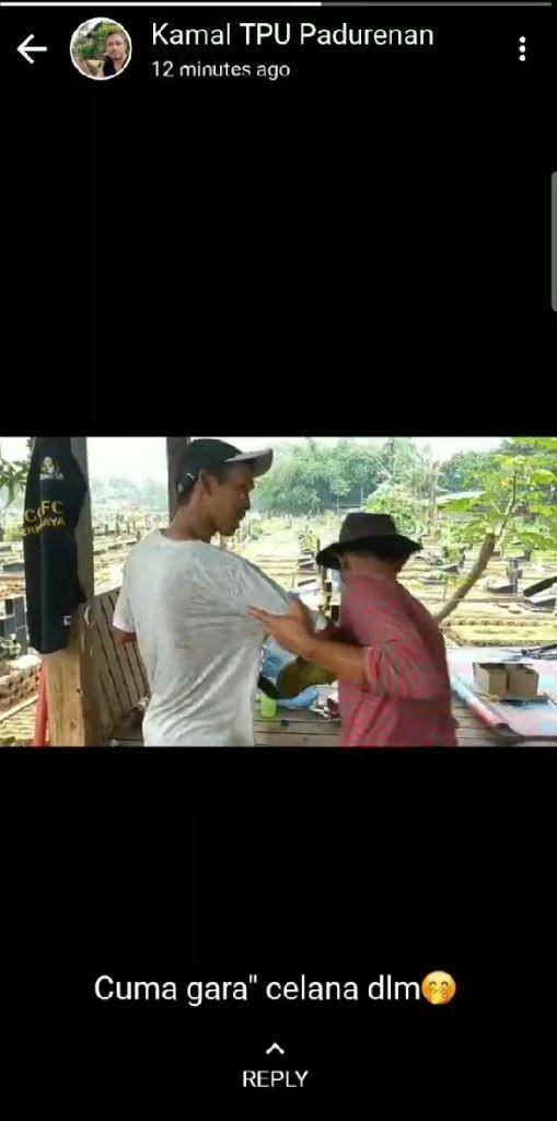 status WhatsApp penjaga makam (twitter.com/dnlwkrt)