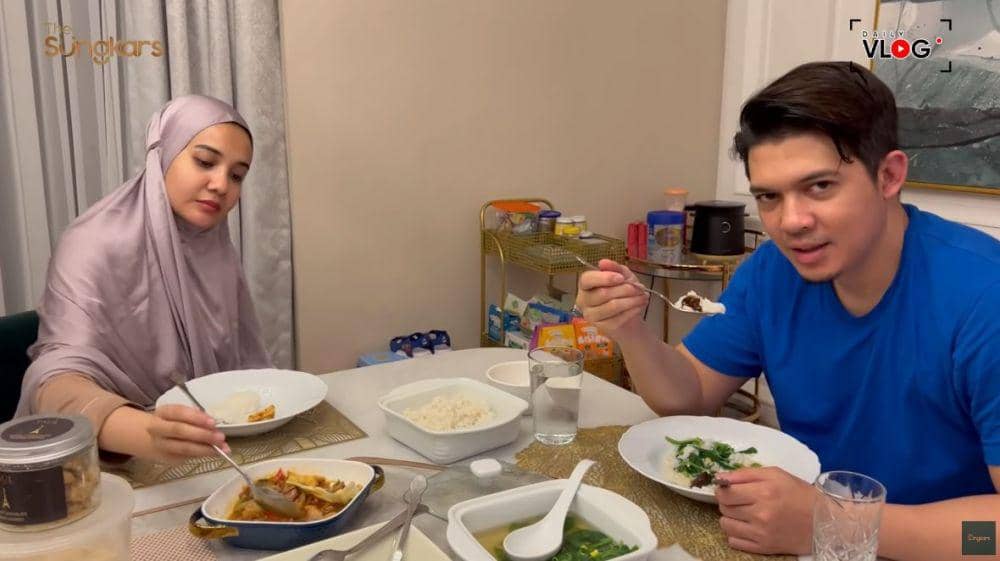 wajah natural artis (YouTube.com/The Sungkars)