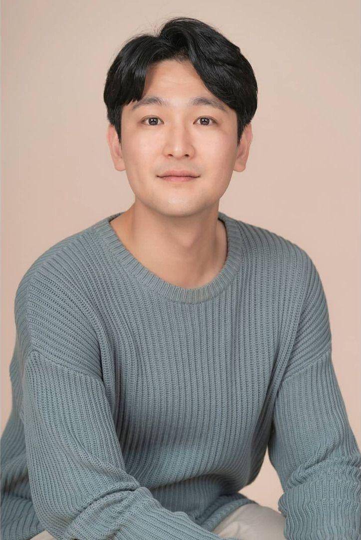 Baek Seuk Kwang (instagram.com/beautiful_funeral)