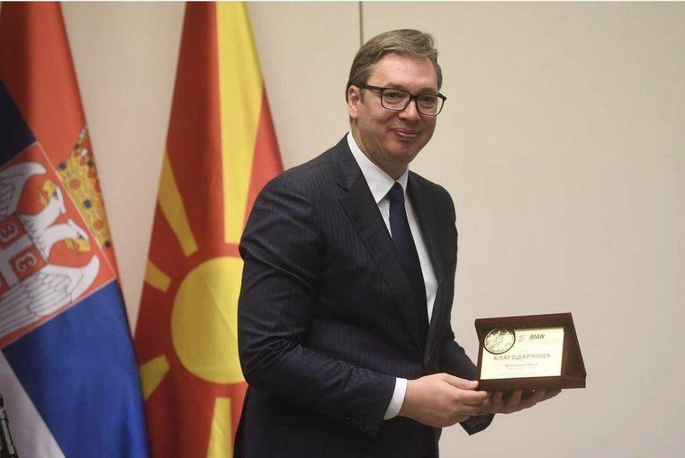 Aleksandar Vucic (Twitter.com/Александар Вучић)