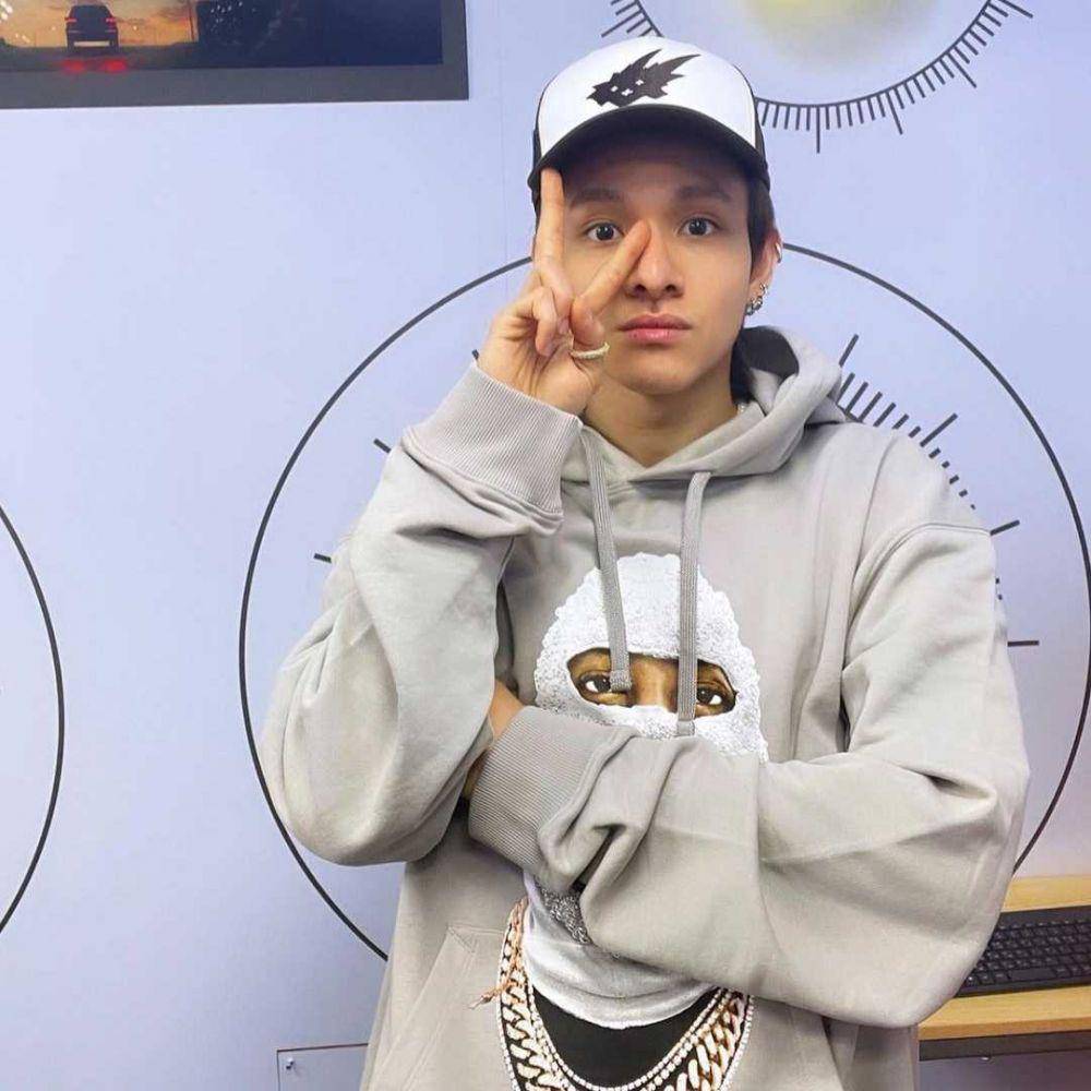 Samuel (instagram.com/its_kimsamuel)