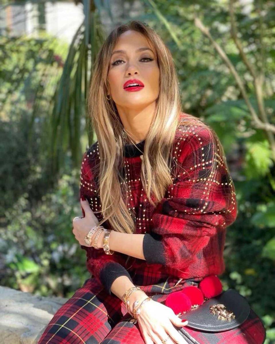Jennifer Lopez (instagram.com/jlo)