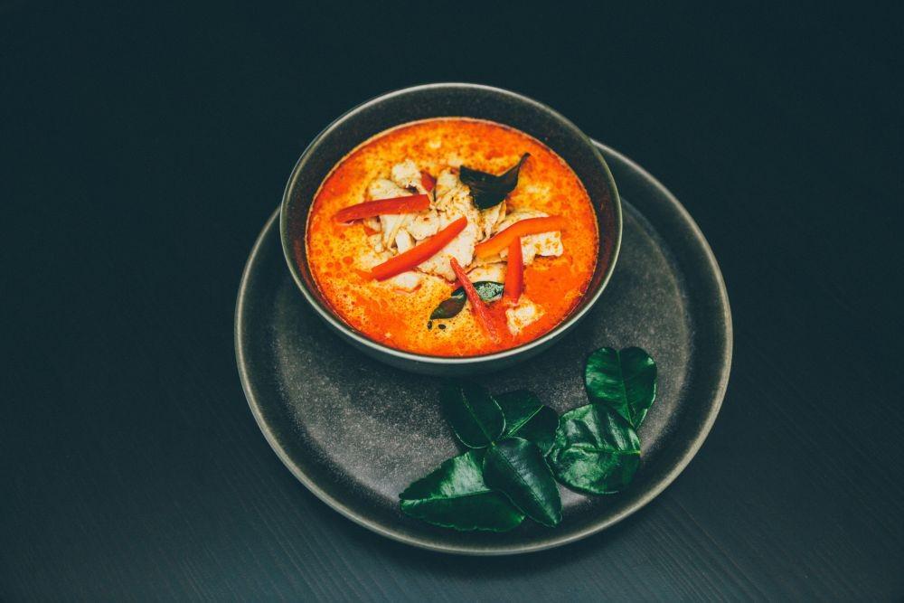 10 Makanan yang Sebaiknya Dihindari saat Puasa, biar Gak Mudah Lemas