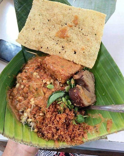ilustrasi nasi pecel madiun (instagram.com/kuliner_madiun)