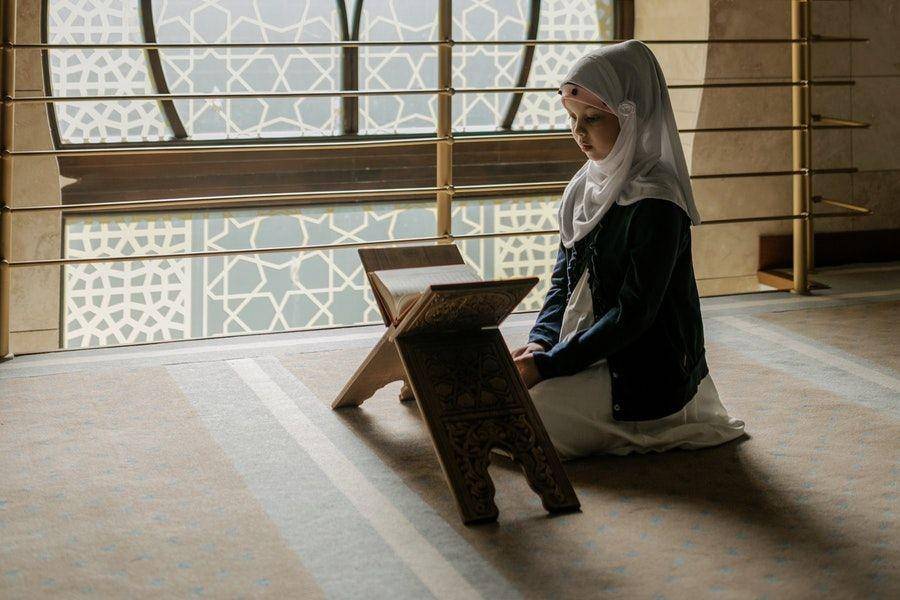 Ilustrasi muslim (Pexels.com/Alena Darmel)