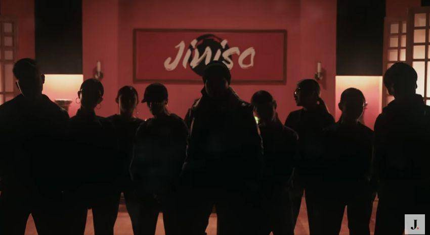potret Oma Gala saat jadi model video klip (youtube.com/Jiniso Entertainment)