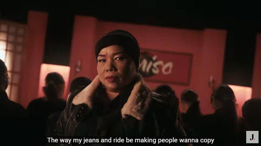 potret Oma Gala saat jadi model video klip (youtube.com/Jiniso Entertainment)
