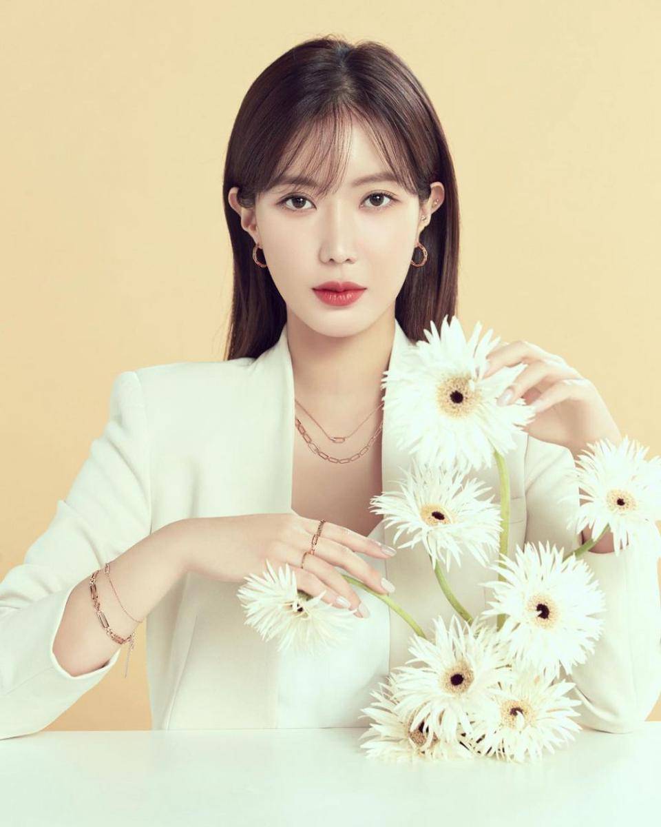 I'm Soo Hyang (instagram.com/hellopapa11)