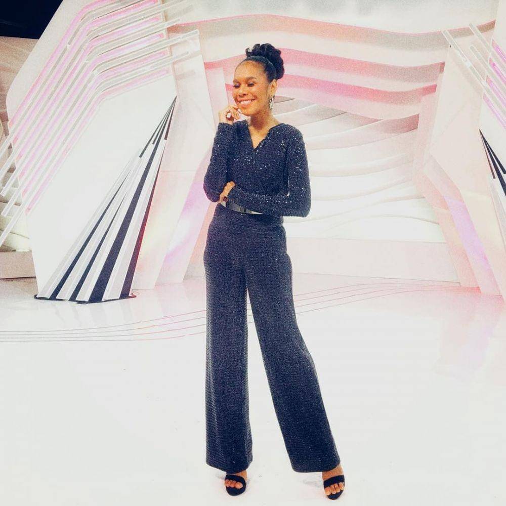 OOTD kulit sawo matang (instagram.com/christy_mariaa)