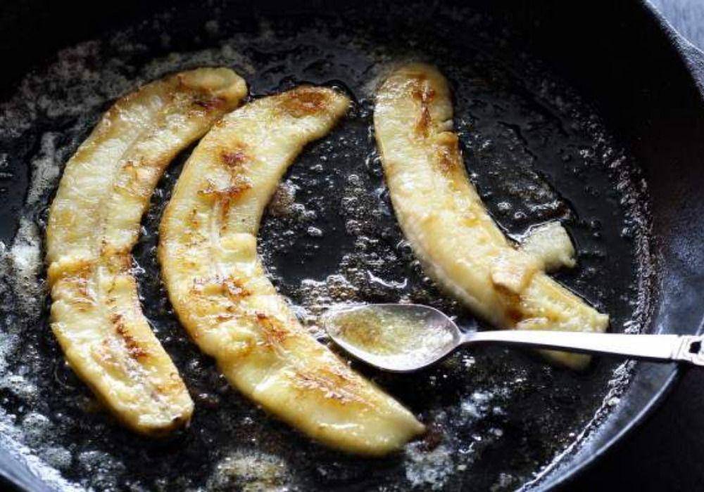 cara menggoreng pisang (recipegoldmine.com)