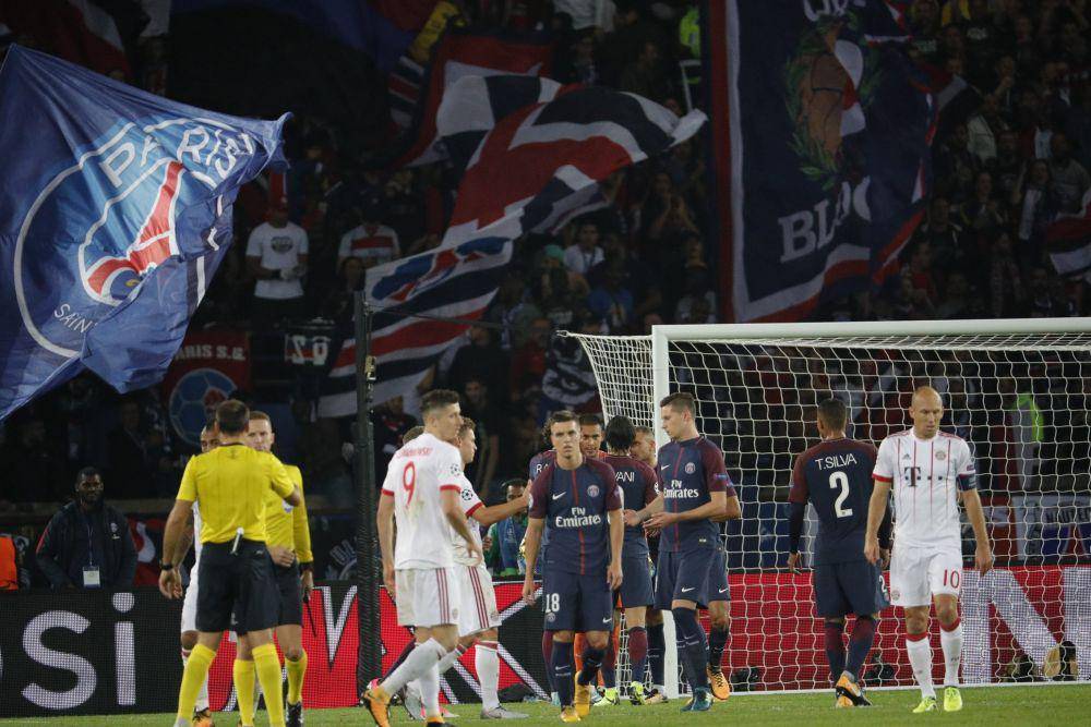 potret duel Bayern Munich vs PSG di UCL musim 2017/2018 (uefa.com)