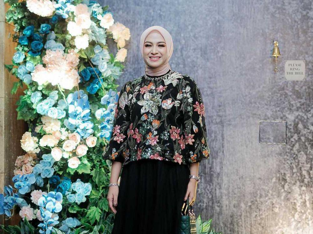 Relate Abis, 10 Konten Video Kehidupan Mama Muda ala Nina Zatulini