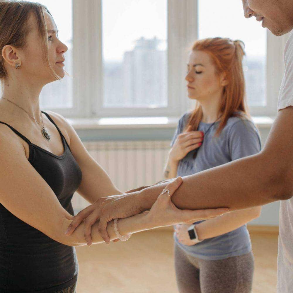 ilustrasi kelas ibu hamil (pexels.com/Pavel Danilyuk)