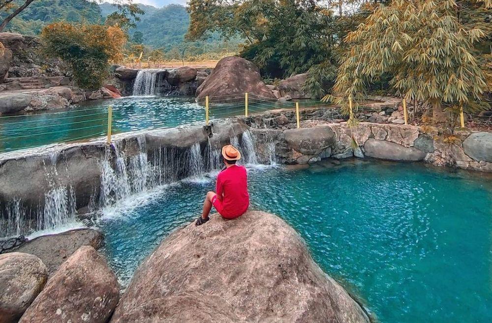 Mungil dan Menggemaskan, Ini 10 Potret Curug Leuwi Pengaduan di Sentul