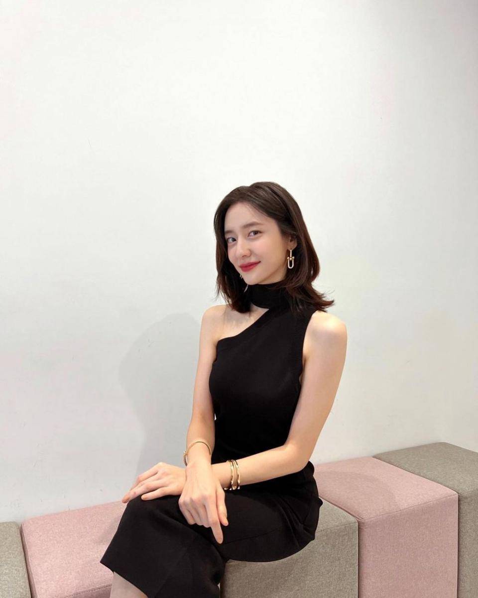 Park Ji Hyun (instagram.com/namooactors)